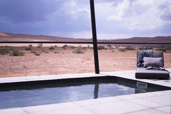 Pool 19 of 41