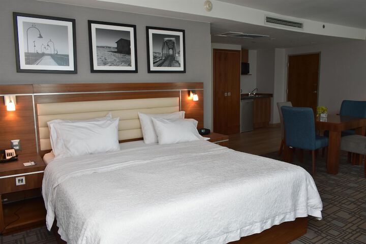 Room 39 of 86