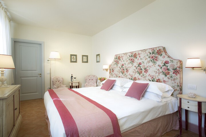 Room 4 of 29