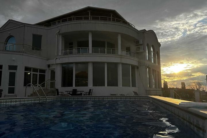 Exterior of Quartz Hotels Varna Briz