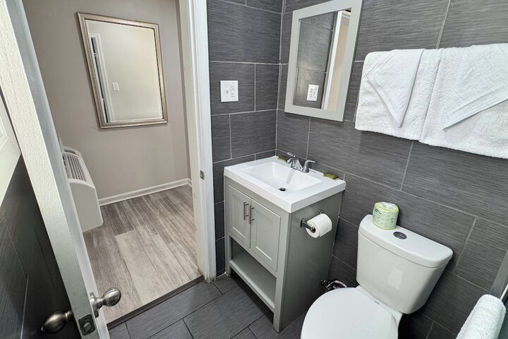 Room 16 of 31