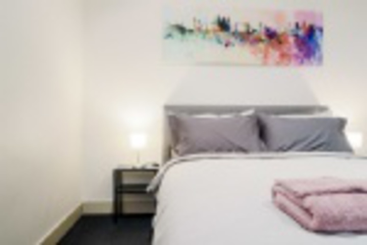 Room 137 of 372