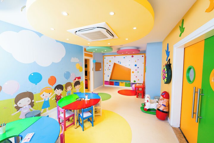 Childrens Activities 270 of 525