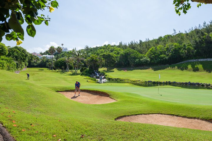 Golf 35 of 51