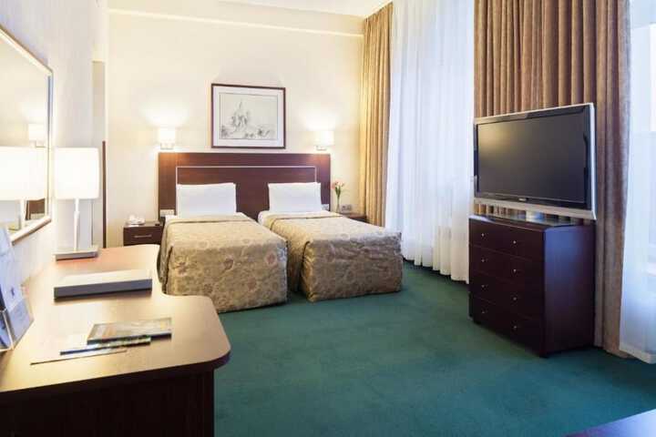 Room 20 of 89