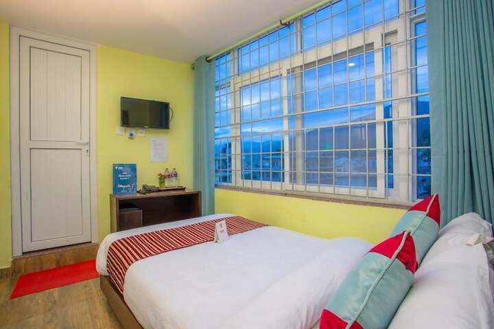 Room 7 of 30