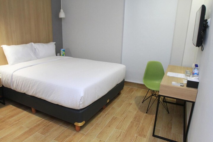 Room 14 of 56