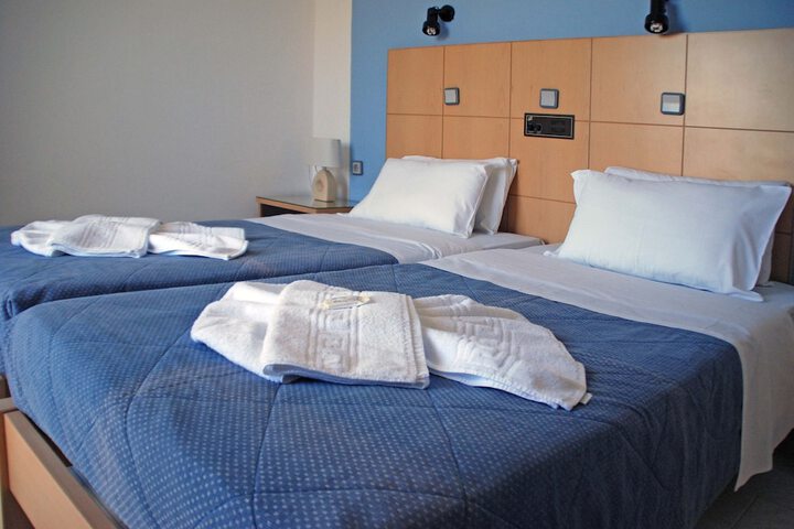 Room 4 of 56