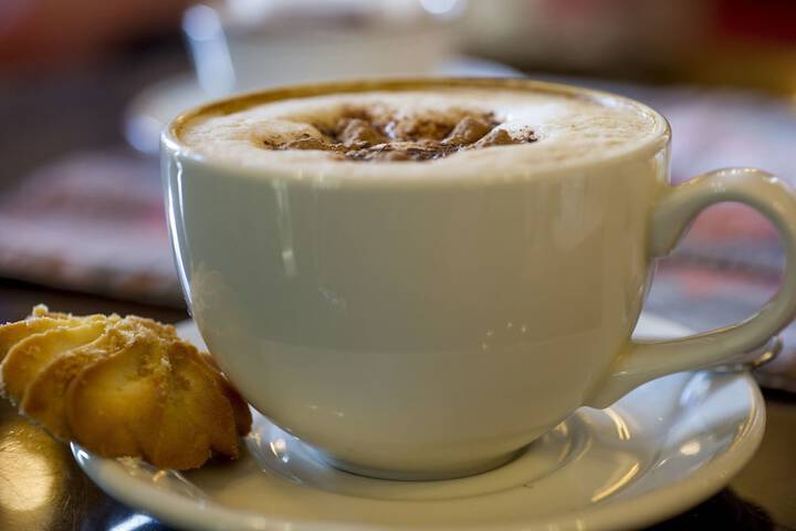 Breakfast/Coffee Service 24 of 46