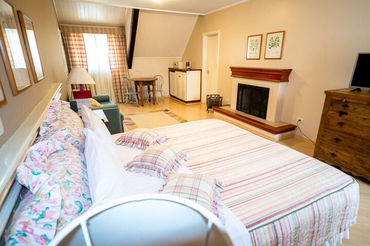 Room 6 of 60