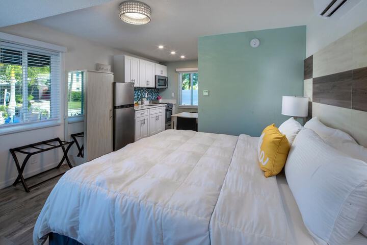 Room 2 of 54
