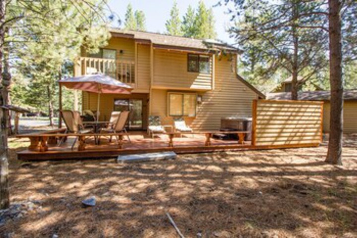 Terrace/Patio 5 of 52