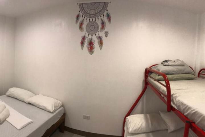 Room 14 of 45