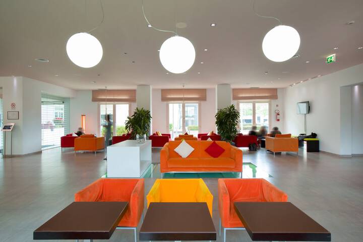 Hotel Interior 7 of 27