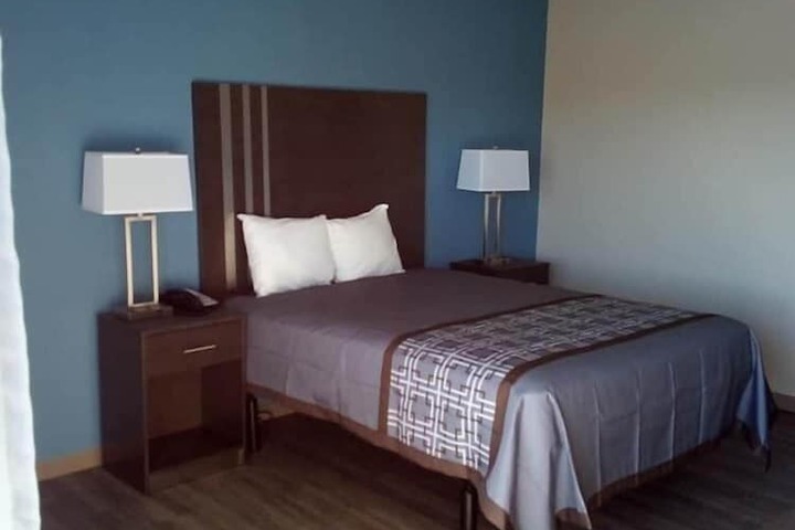 Room 14 of 43