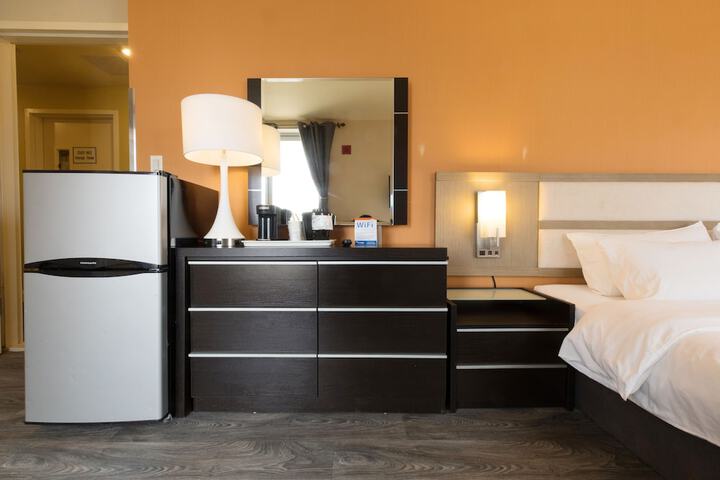 Room 10 of 89