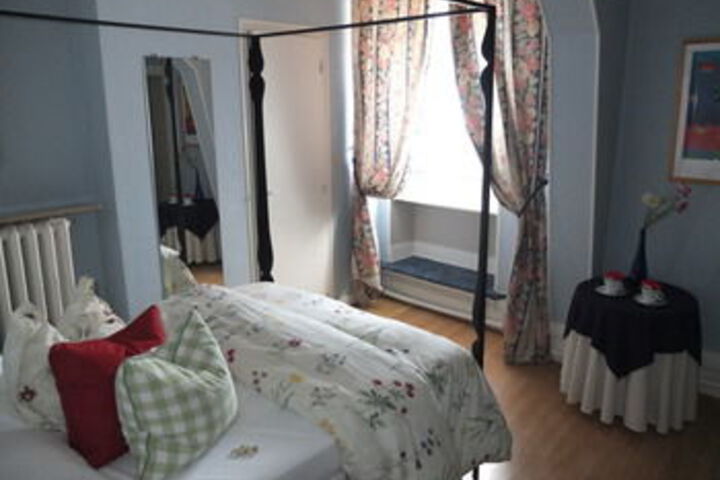 Room 31 of 47
