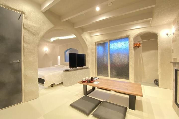 Room 10 of 51
