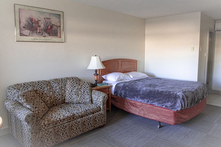 Room 14 of 63