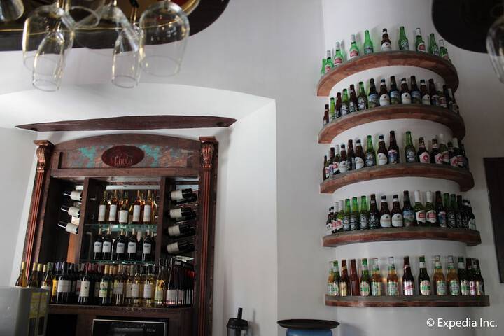 Lounge 105 of 131