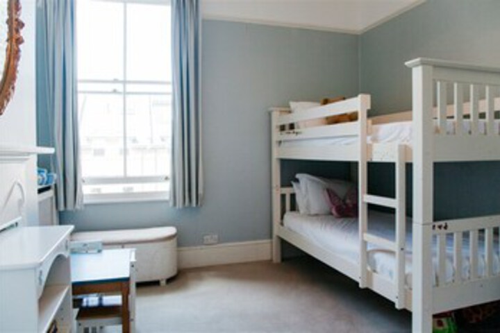 Room 17 of 26