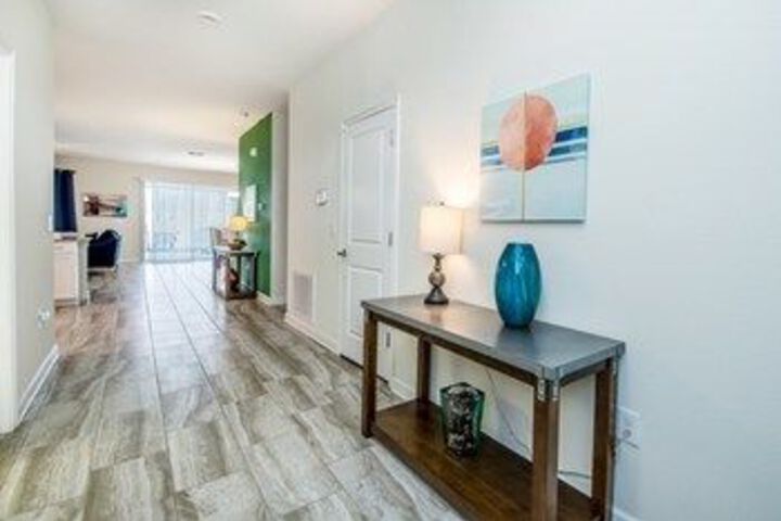 Room 15 of 25