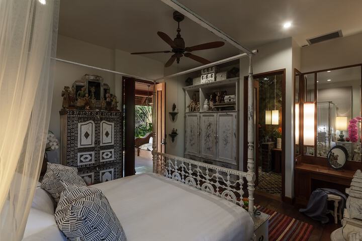 Room 5 of 41