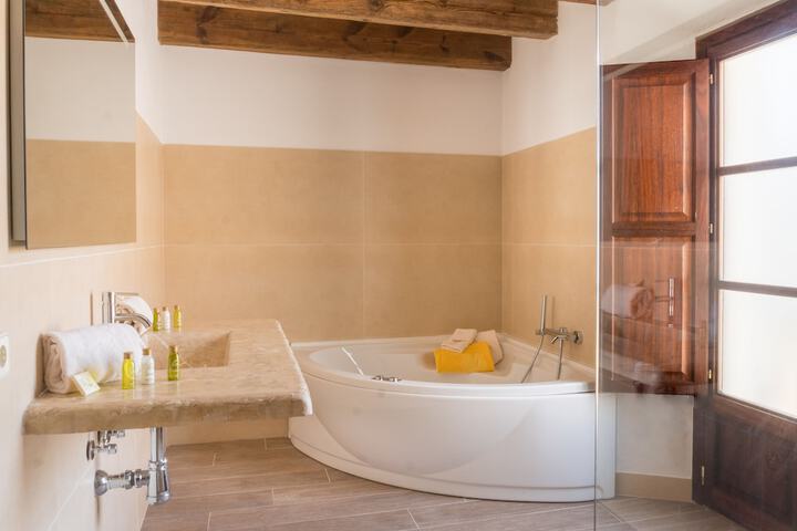 Bath Photo