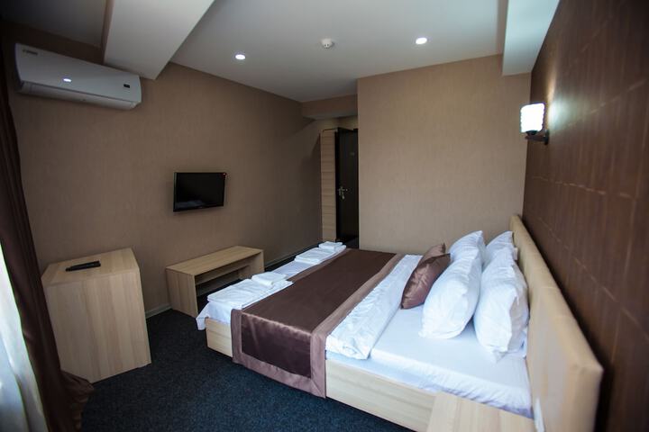 Room 7 of 45
