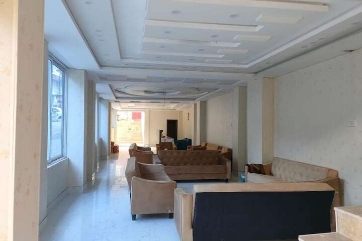 HOTEL BABA CONTINENTAL