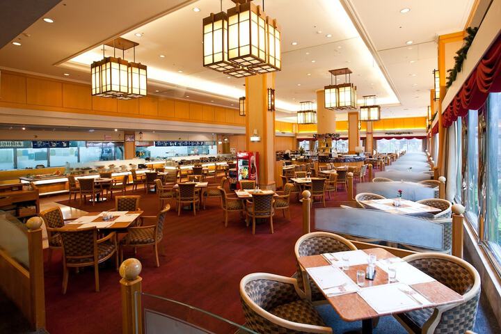 Dining Photos