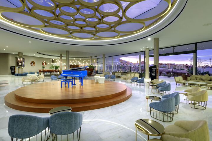 Hotel Interior 2 of 140
