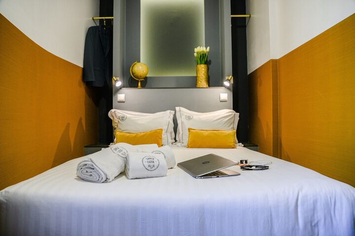 Room 16 of 55