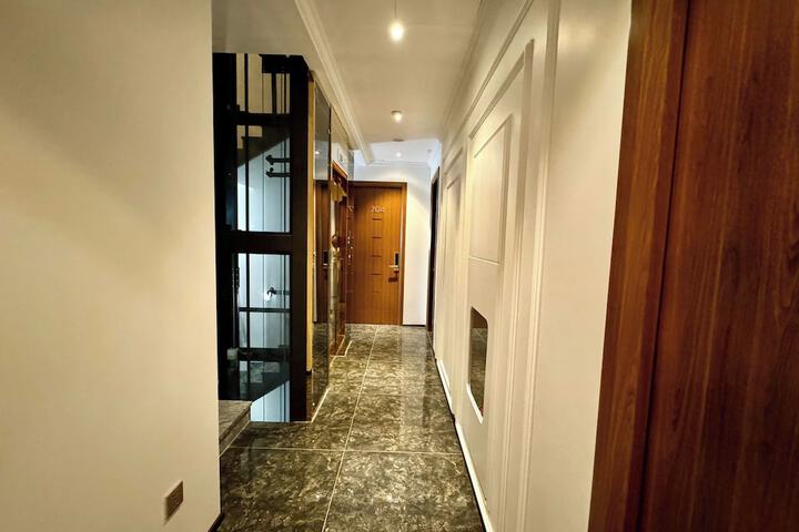 Room 86 of 165