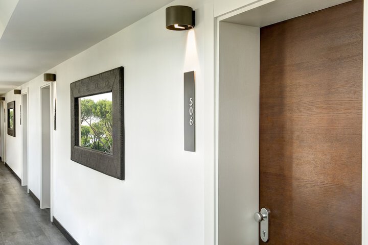 Ballroom/Hall 110 of 141