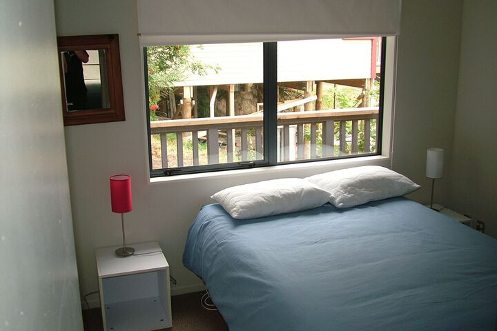 Room 27 of 37