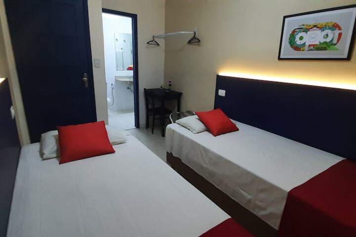 Room 33 of 58