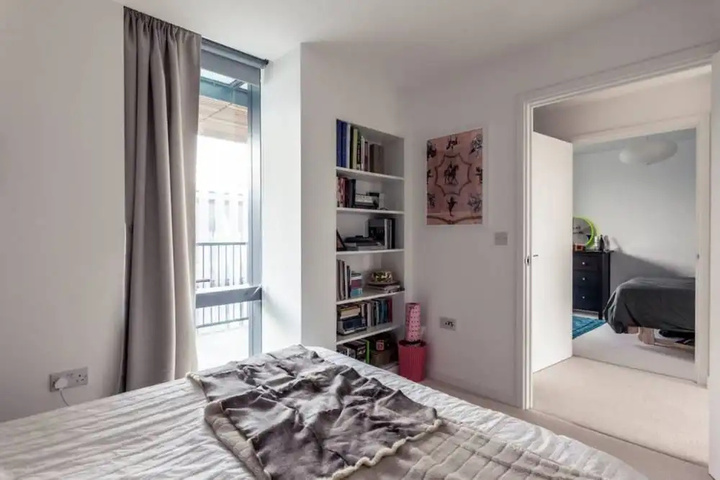 Room 2 of 14