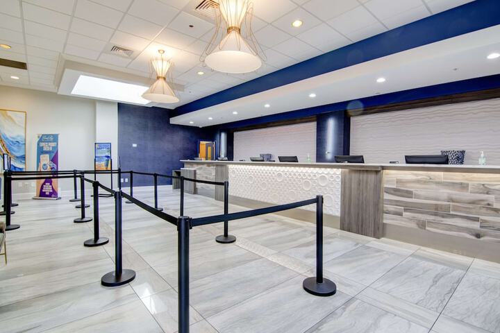 Guest Lobby