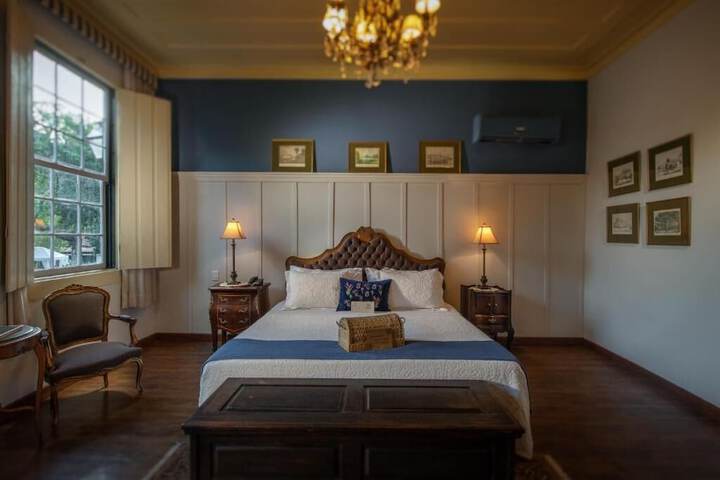 Room 5 of 29