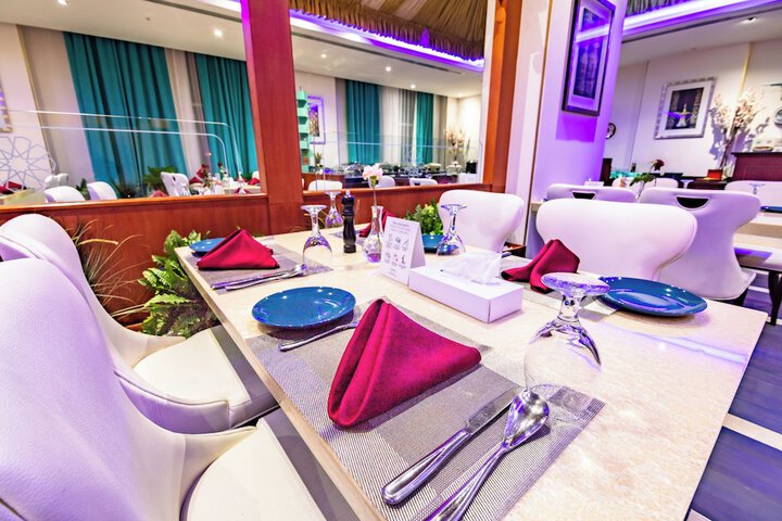 Dining 59 of 75
