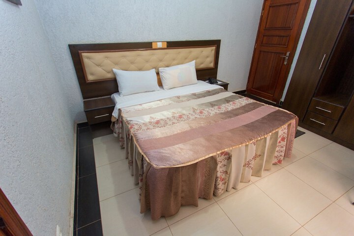 Room 22 of 60