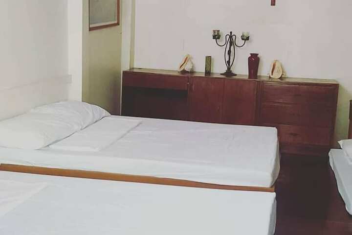 Room 16 of 20