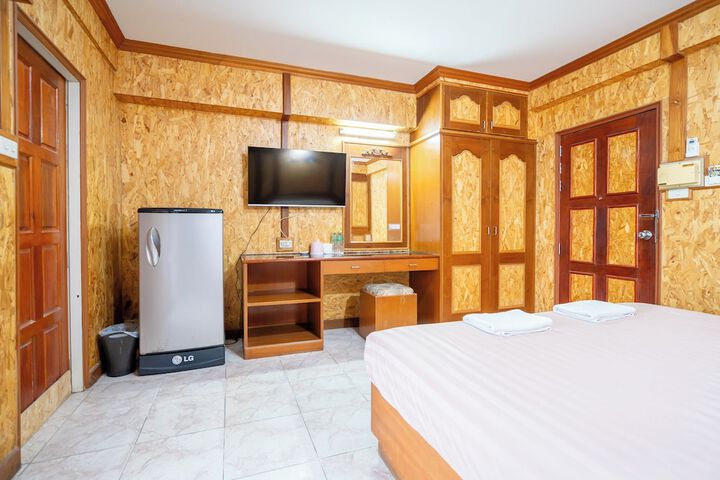 Room 7 of 29