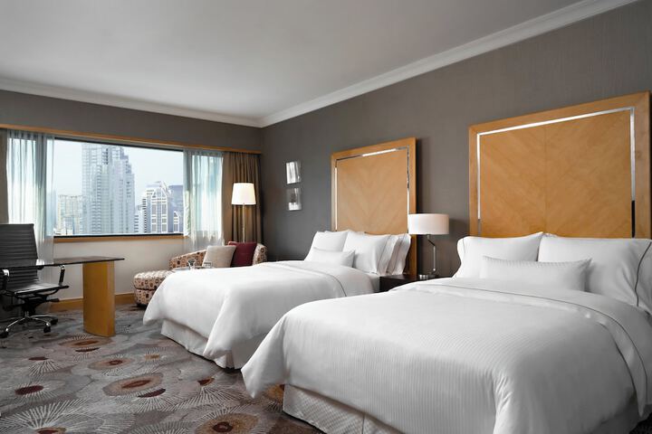 Room 28 of 177