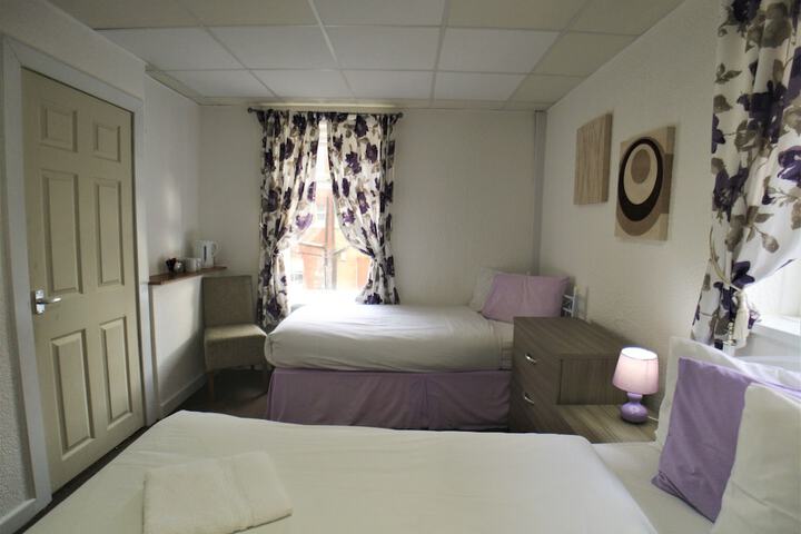 Room 61 of 102