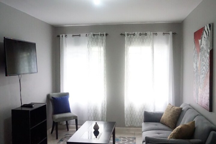 Room 7 of 16