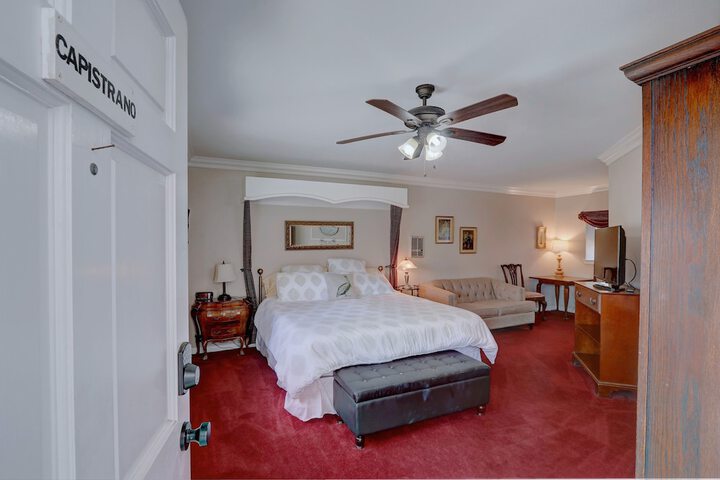 Room 27 of 135