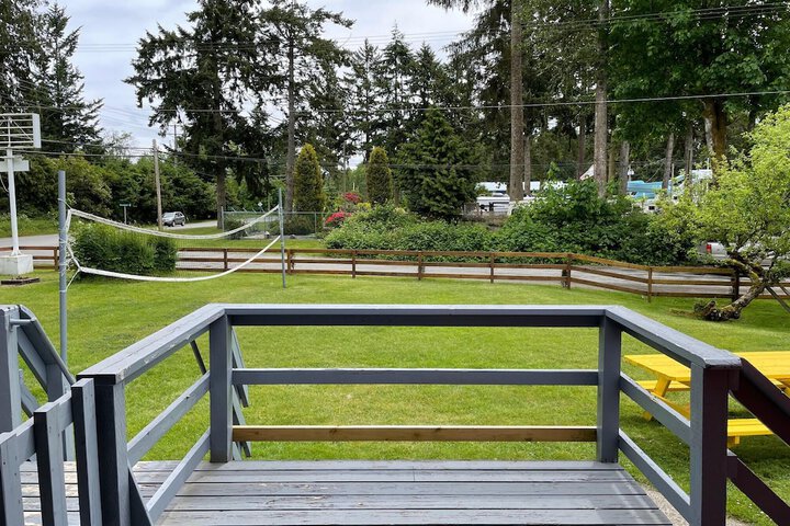 Terrace/Patio 19 of 24