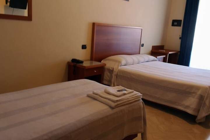 Room 14 of 54